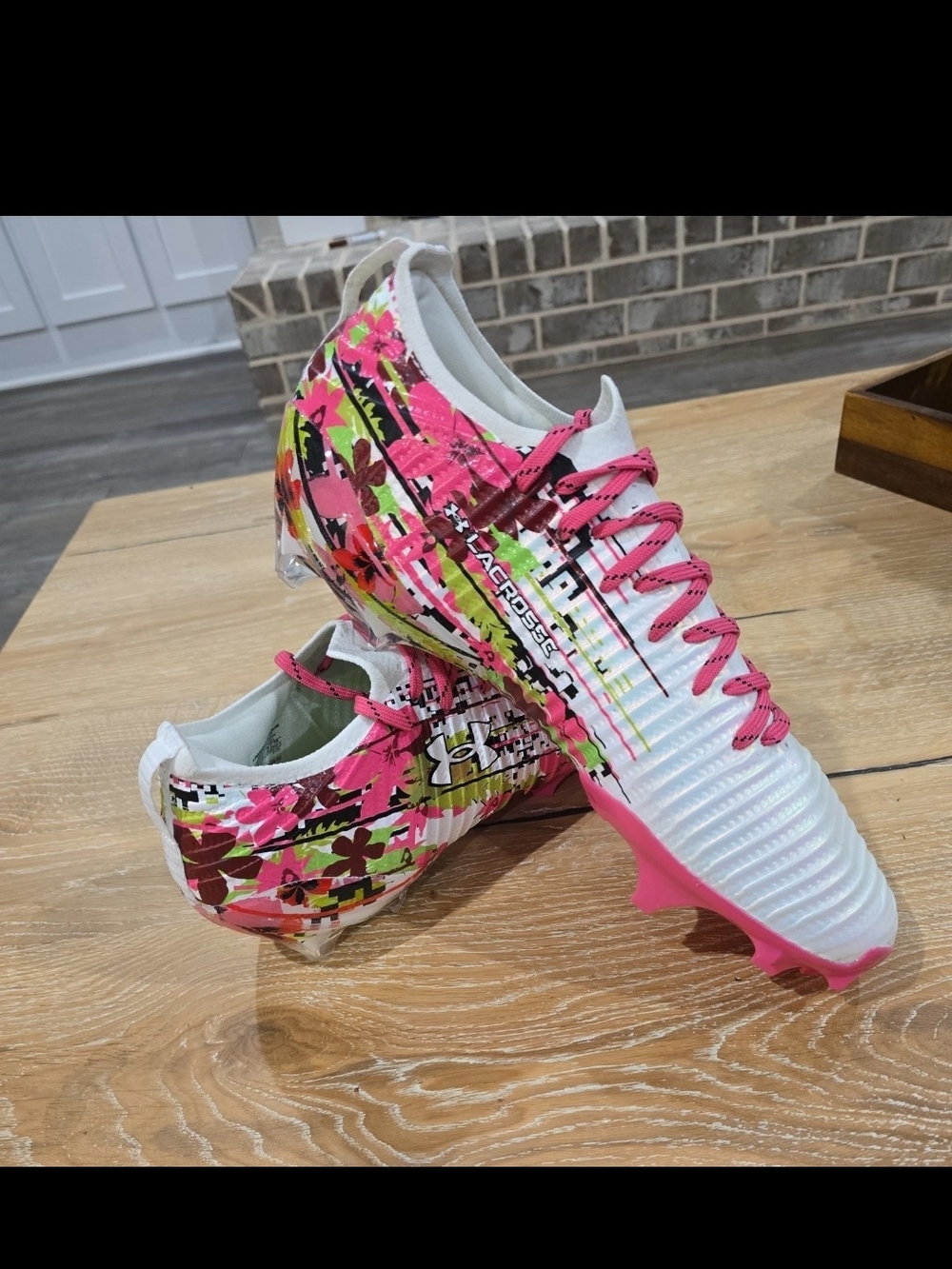 Under Armour White Floral Pink Accent Athletic Soccer Cleats